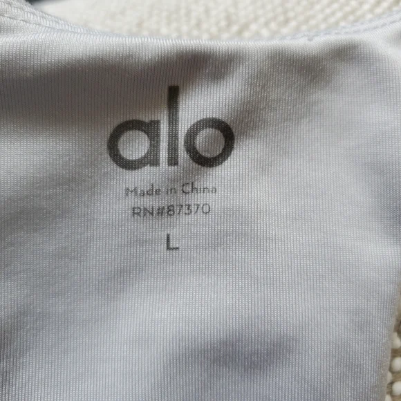 ALO Yoga Heather Gray Scoop Neck Sweatshirt Bra. Size Large - Picture 5 of 6